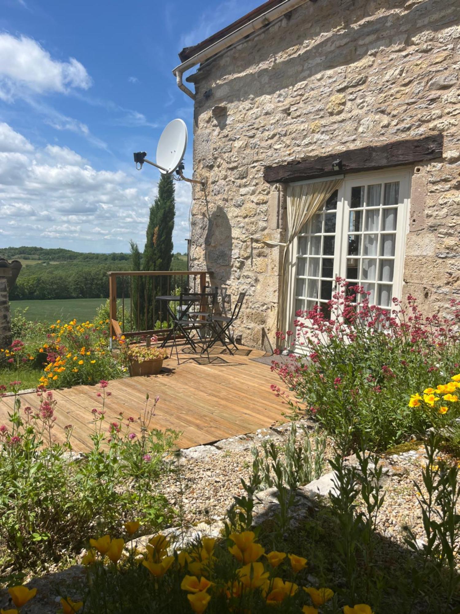 Casa de Férias Les Perard Caylus