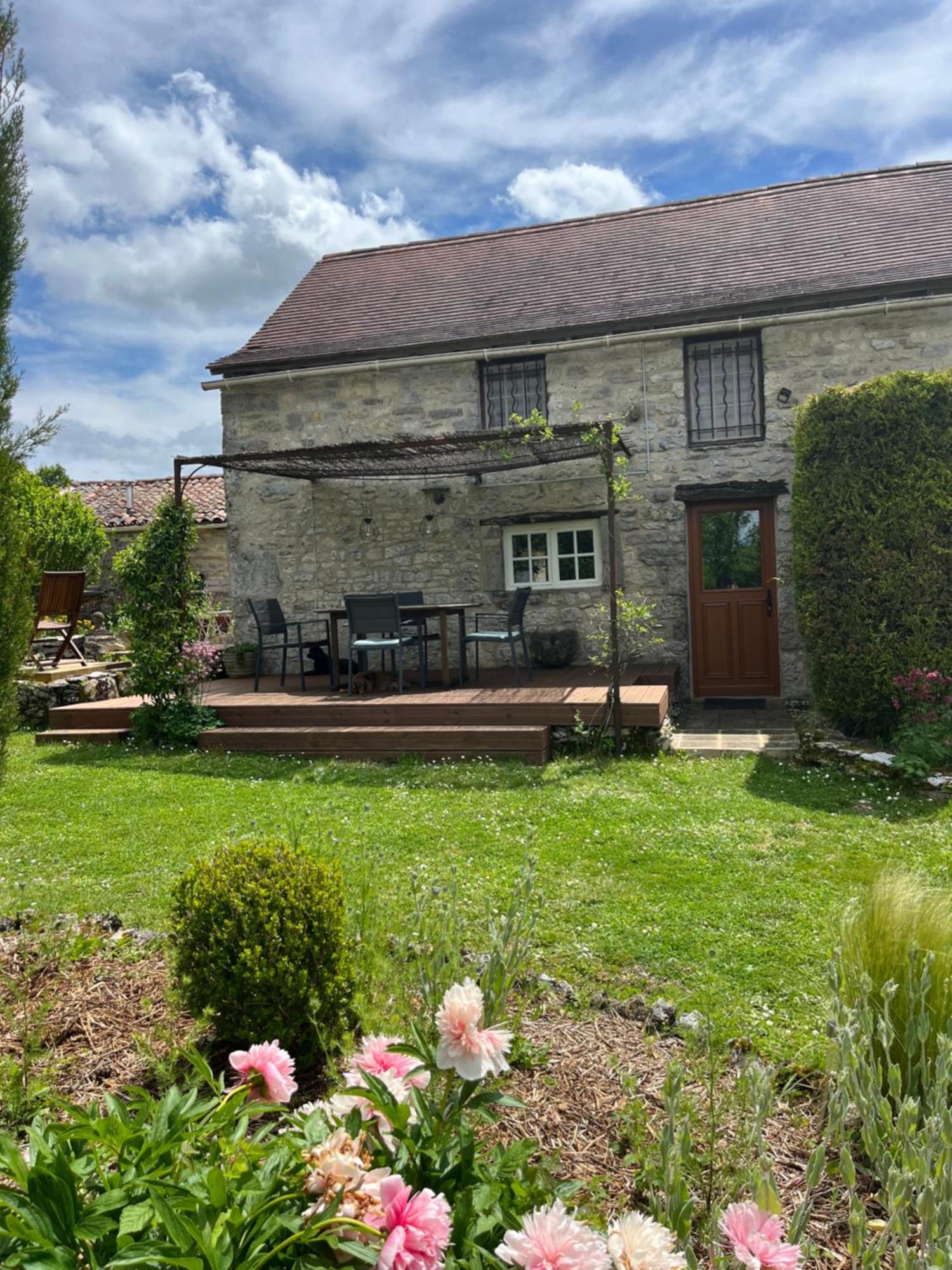Holiday home Les Perard Caylus