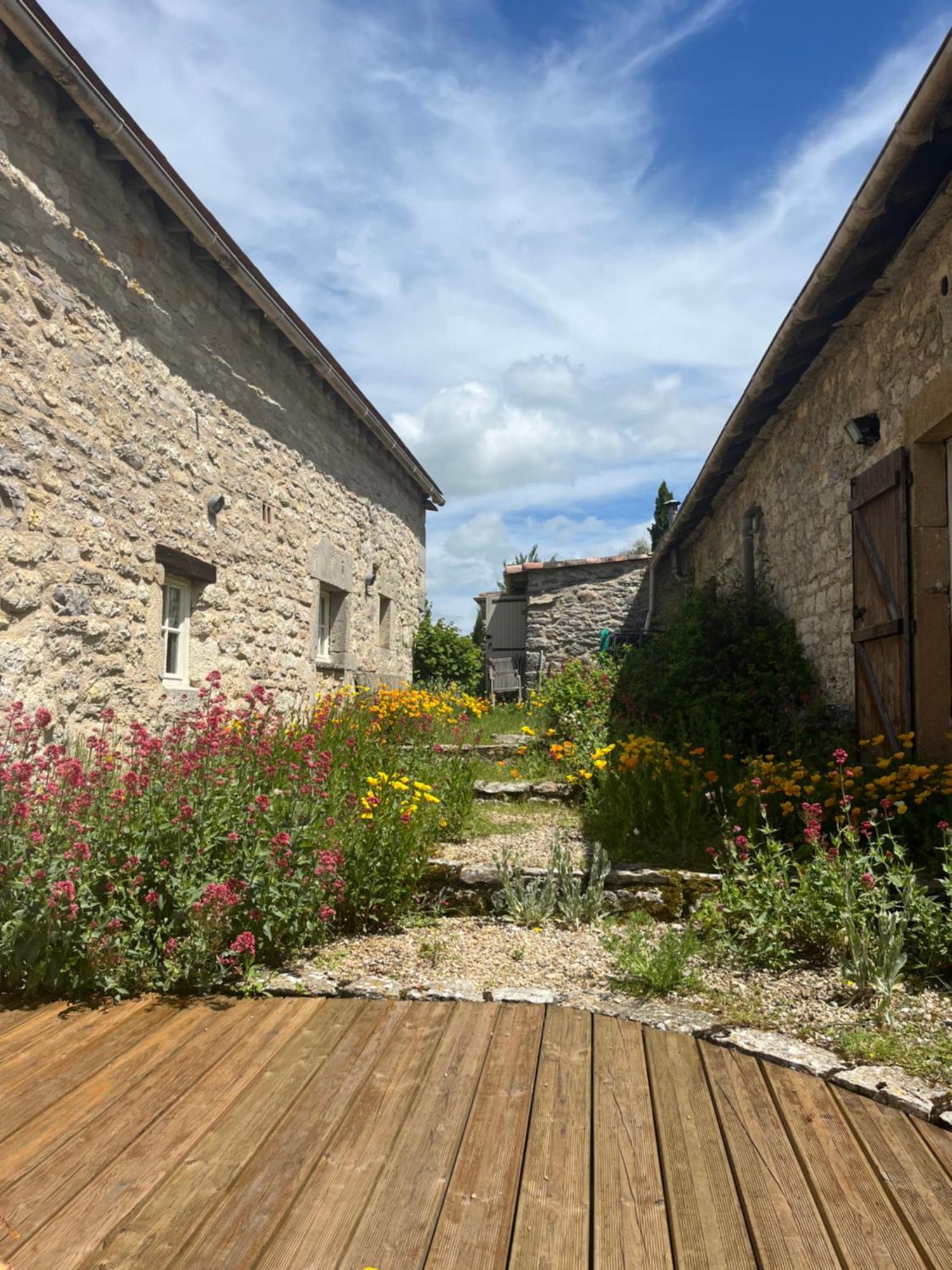 Les Pérard Hébergement de vacances *